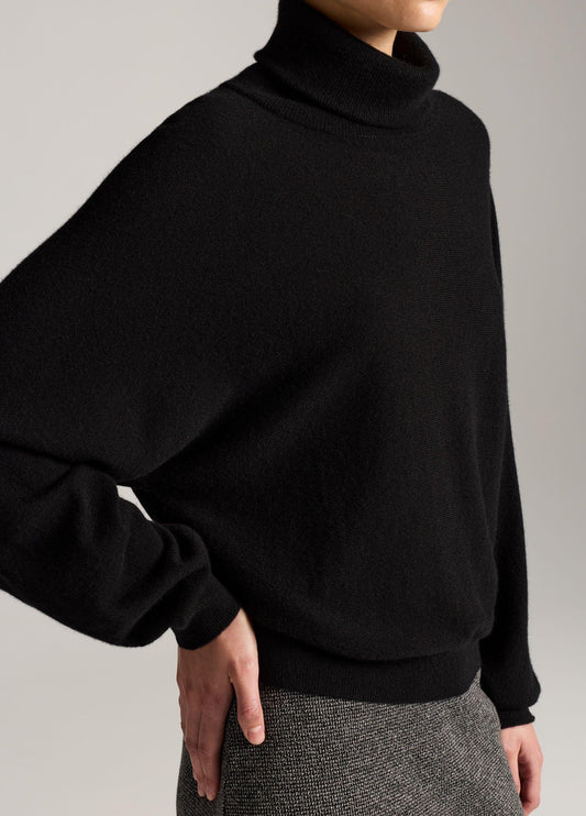 Wool-Cashmere Dolman-Sleeve Turtleneck Sweater - US 3333