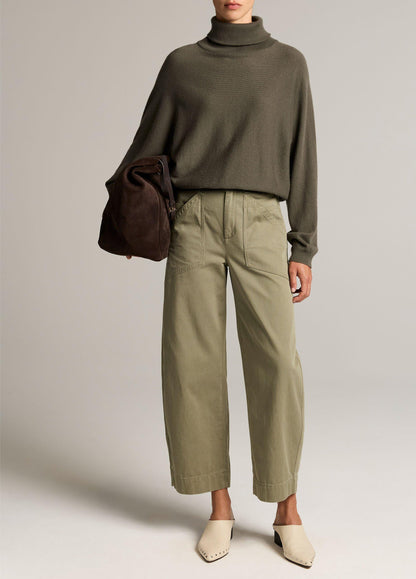 Wool-Cashmere Dolman-Sleeve Turtleneck Sweater - US 9346
