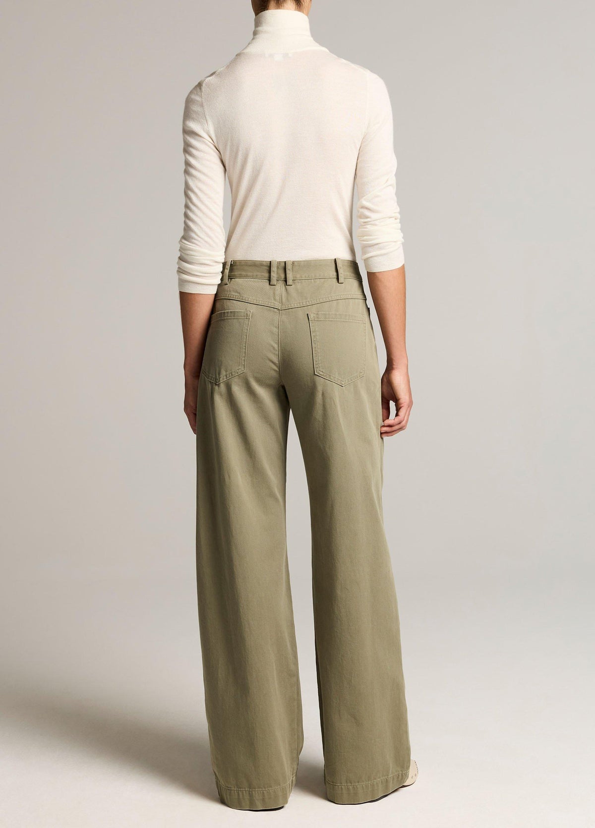 Washed Cotton Twill Mid-Rise Wide-Leg Pant - US 9438