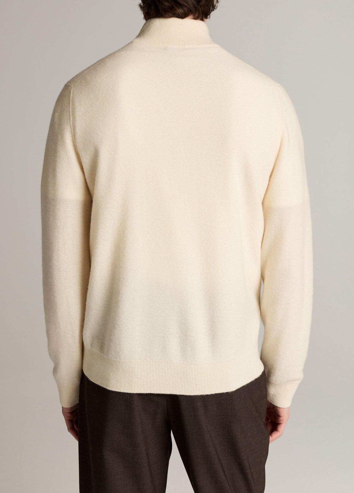 Plush Cashmere Quarter-Zip Sweater - US 8601