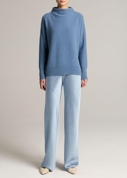Plush Cashmere Funnel-Neck Sweater - US 3768