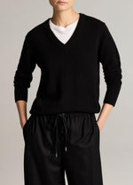 Cashmere Casual V-Neck Sweater - US 0633