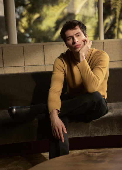 Cashmere Crew Neck Sweater - US 3744