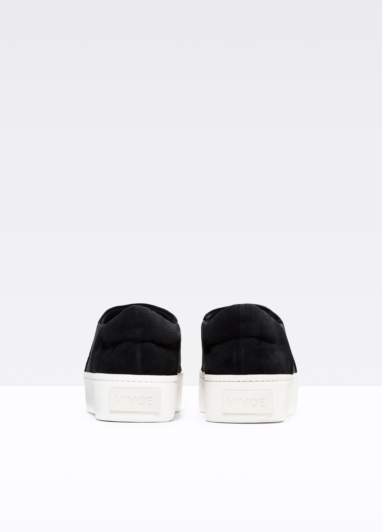 Suede Warren Sneaker - US 2018
