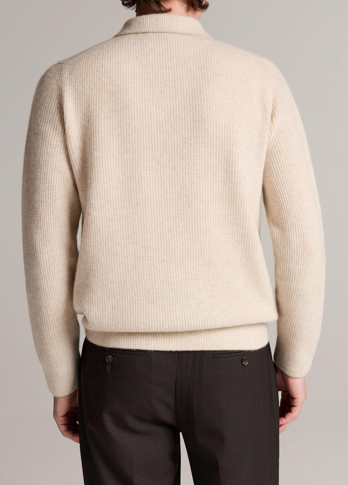 Plush Cashmere Thermal Johnny-Collar Sweater - US 2752