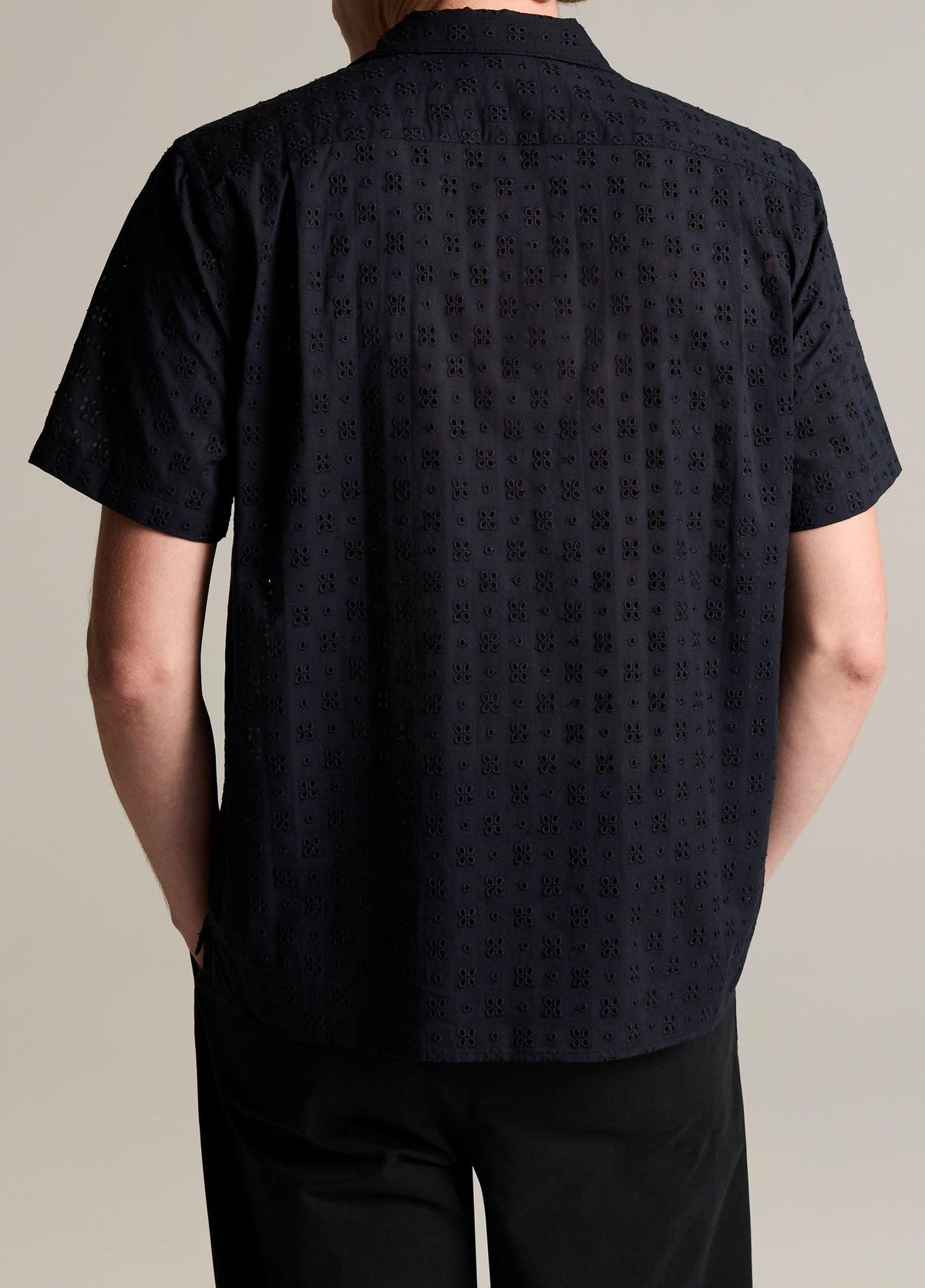 Cotton Eyelet Short-Sleeve Button-Front Shirt - US 9272