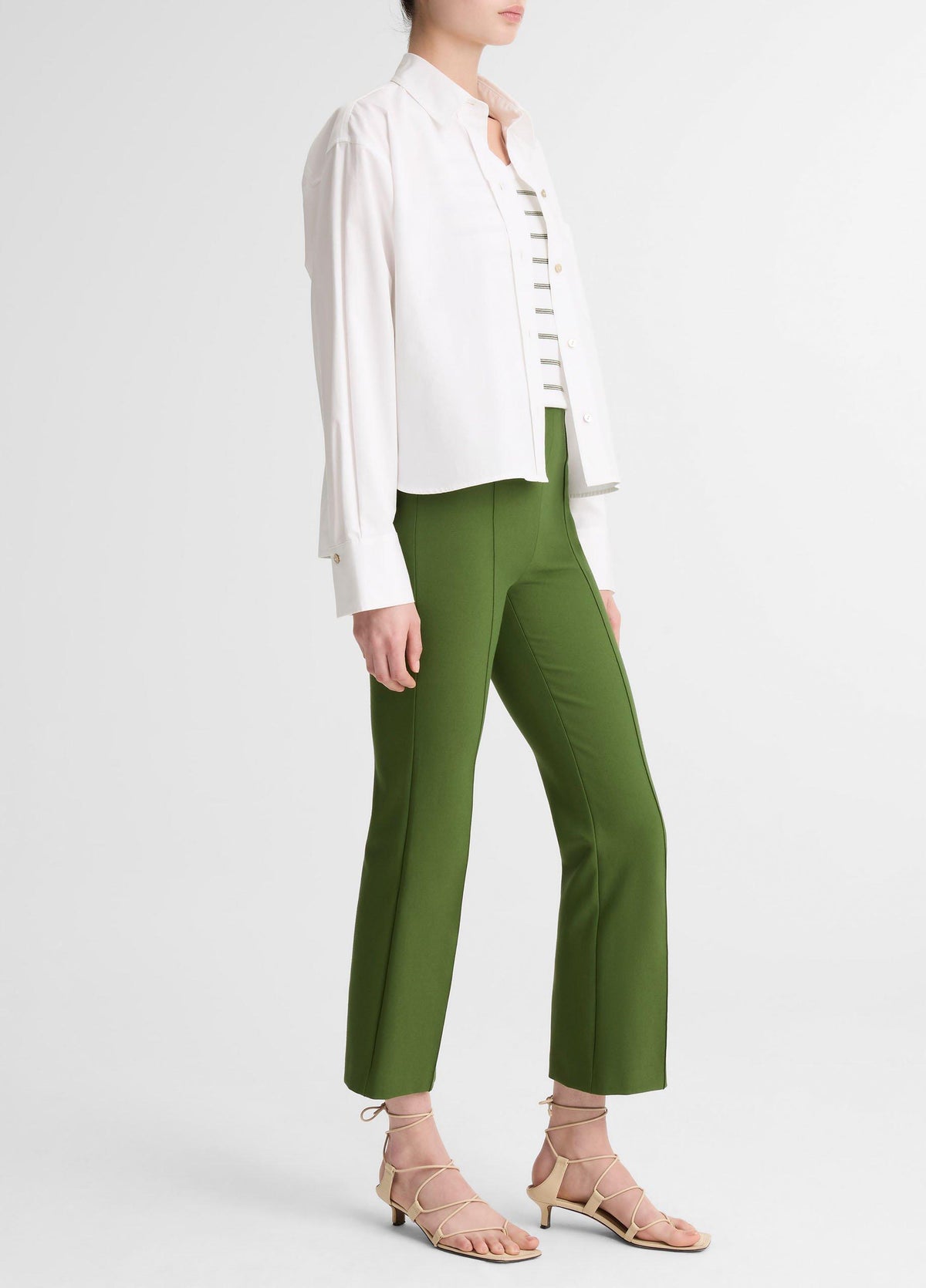 Niki Mid-Rise Pintuck Crop Flare Pant - US 5982