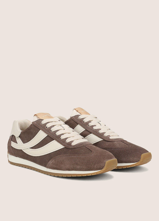 Oasis Suede & Leather Runner Sneaker - US 3010
