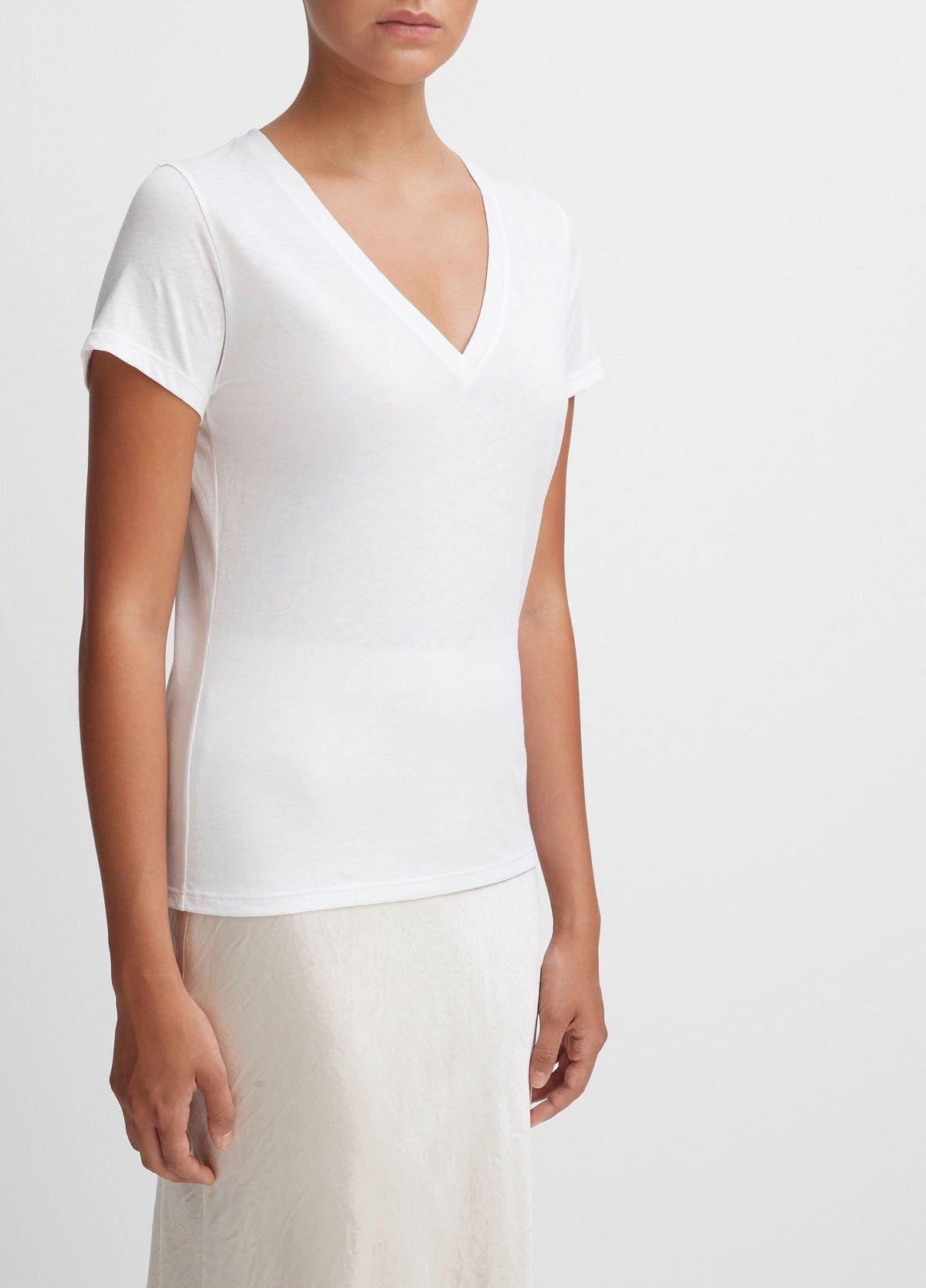 Essential Pima Cotton V-Neck T-Shirt - US 6432