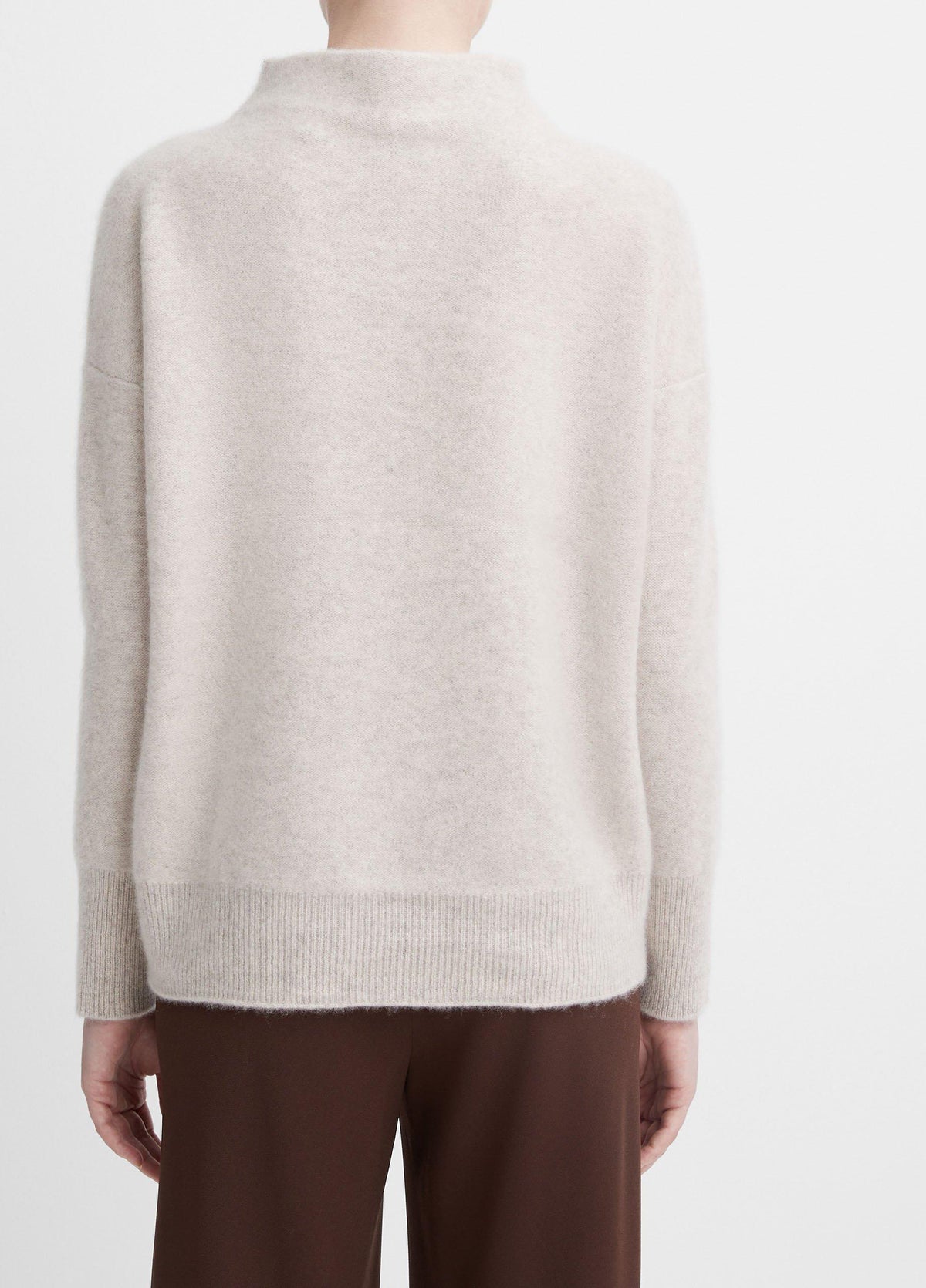 Plush Cashmere Funnel-Neck Sweater - US 0099