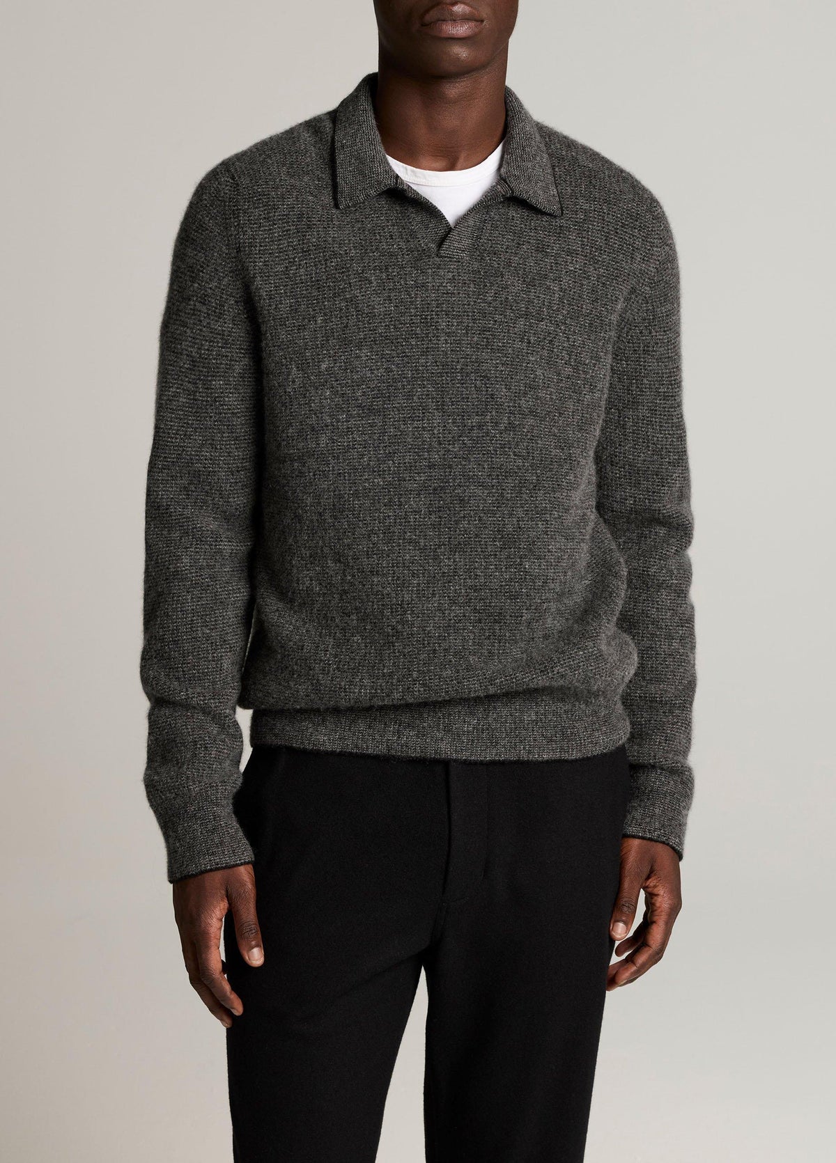 Plush Cashmere Thermal Johnny-Collar Sweater - US 7075