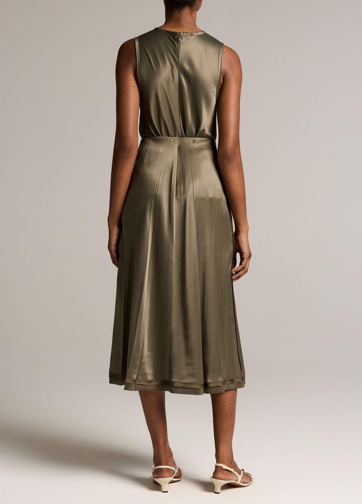 Raw-Edge Satin Skirt - US 7585