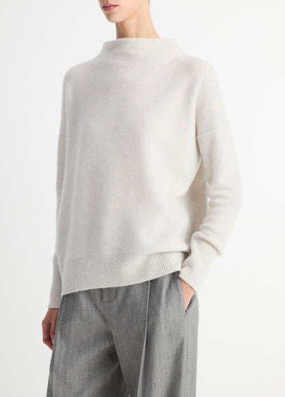 Plush Cashmere Funnel-Neck Sweater - US 3700