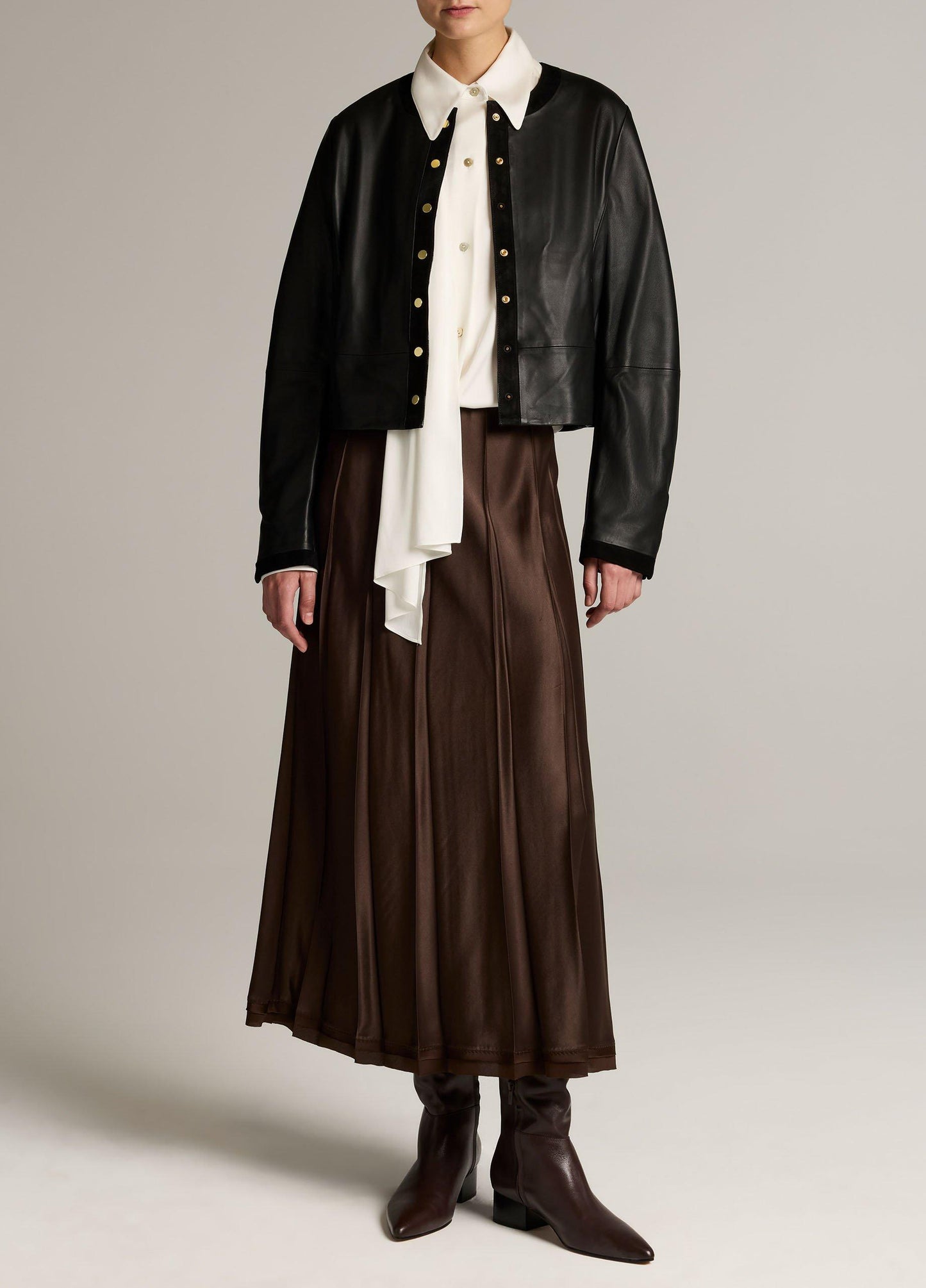 Suede-Trimmed Leather Cropped Jacket - US 1237