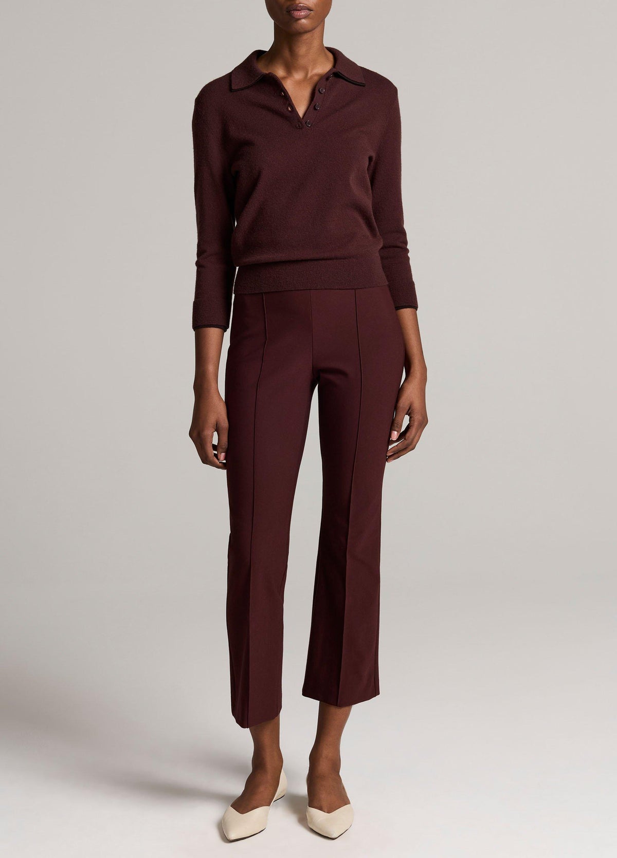 Niki Mid-Rise Pintuck Crop Flare Pant - US 4469